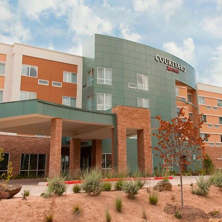 Courtyard By Marriott Houston City Place Spring Exterior foto