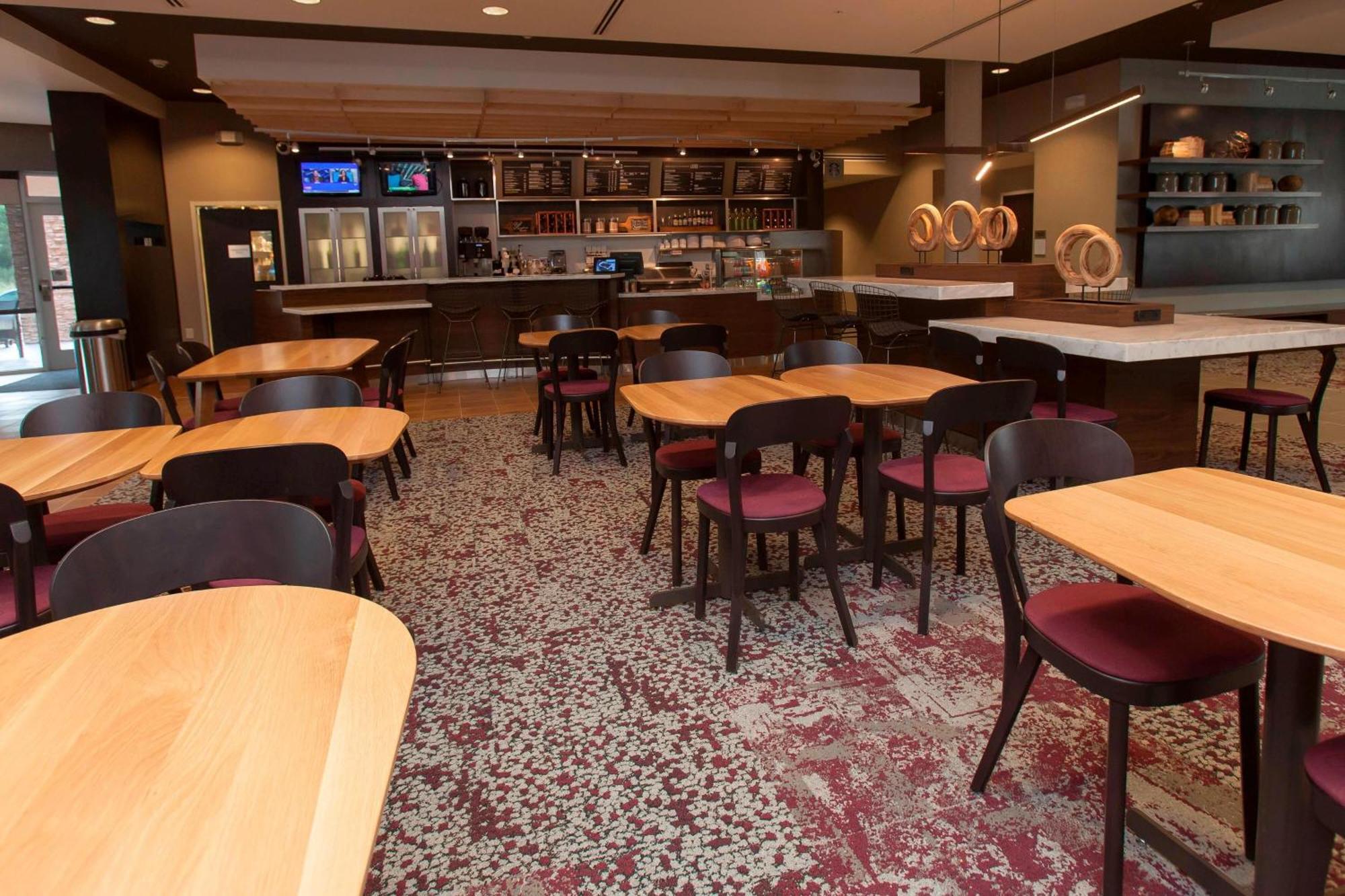 Courtyard By Marriott Houston City Place Spring Exterior foto
